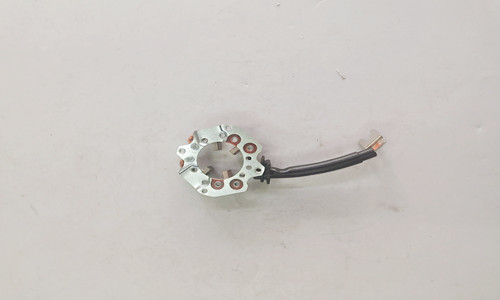 100%新しい車のカーボン・ブラシのホールダーの始動機のモーター組立部品日産233781E401 0